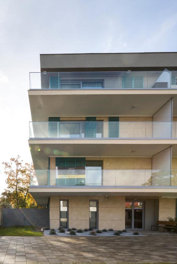 Apartamenty Par La Mer Niechorze Exterior foto